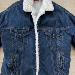 Levi's Men's Dark Blue Denim Jacket with White Sherpa Lining